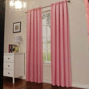 Eclipse 42” x 84” room darkening panel light pink